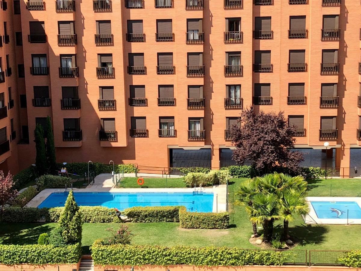 New Apartments Airport Ifema Madri Exterior foto
